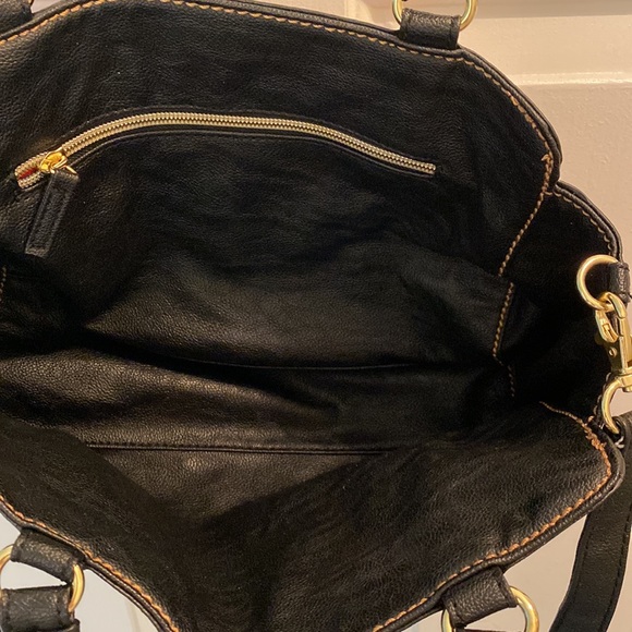 New Floral Shoulder Bag - Picture 2 of 3